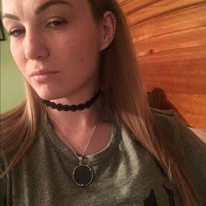 Meet your Posher, Alison